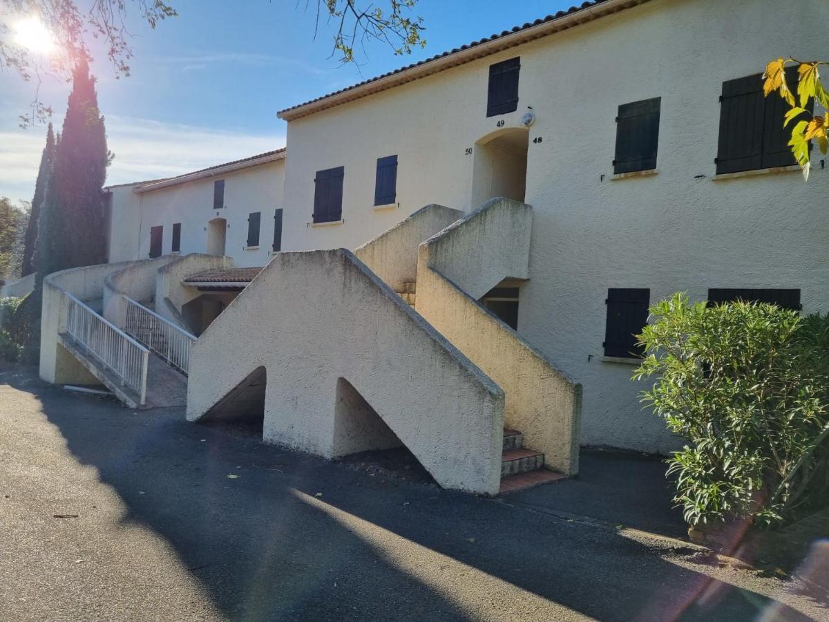 Studio Val Des Chenes-7 By Interhome Cavalaire-sur-Mer Exterior foto